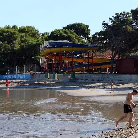 아파트 With Parking Space - 20735